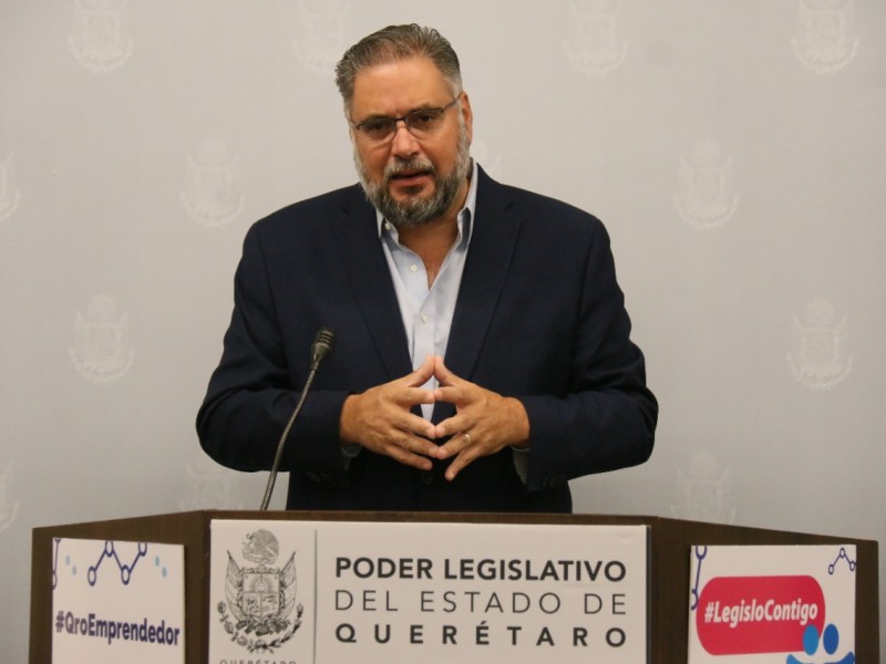 Manuel Pozo presentó Iniciativa que crea el Instituto del Emprendimiento