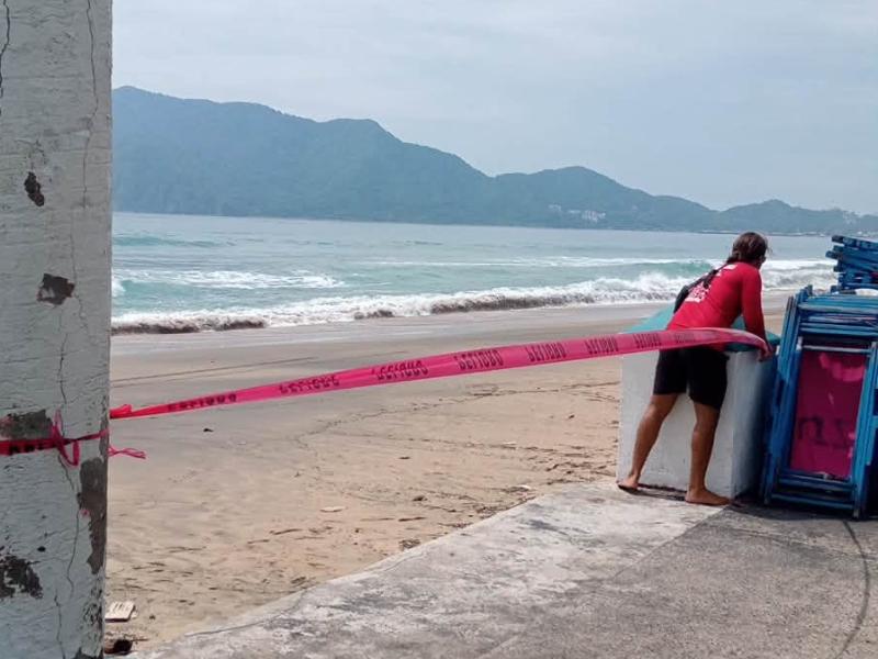 Manzanillo habilita dos refugios temporales por cercanía de Simon