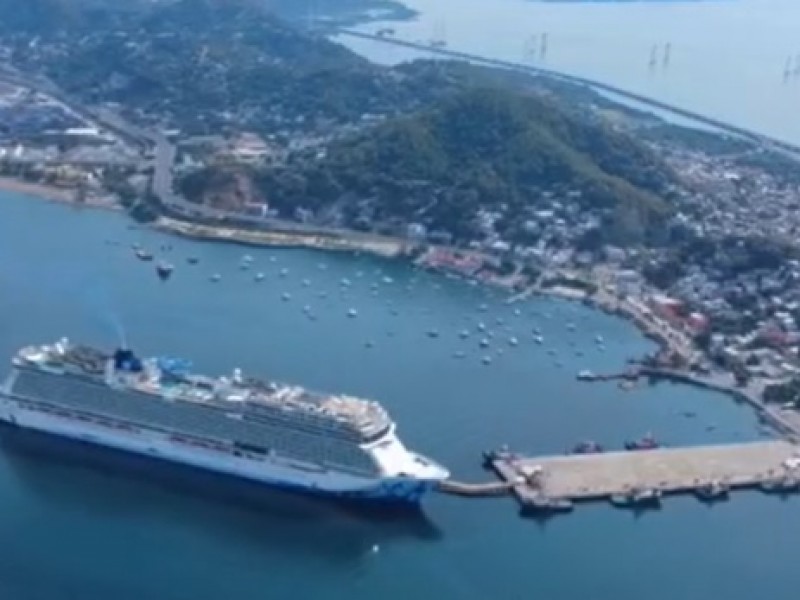 Manzanillo recibió la visita de 20 embarcaciones Crucero en 2023