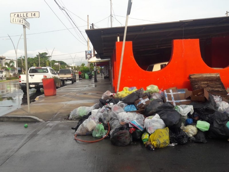 Manzanillo suspende recolección de basura viernes y sábado