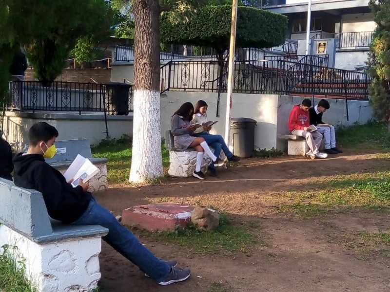 Maratones de lectura en el COBACH en Sonora