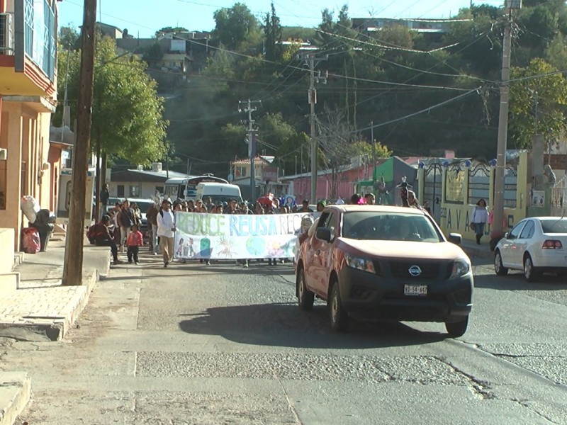 Marcha a favor del reciclaje, Iniciativa Kino...