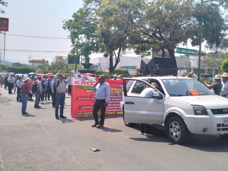 Marcha CNTE en Chiapas piden abrogación de Reforma Educativa