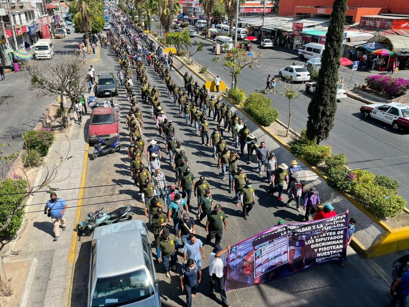 Marcha CRAC, comisarios y organizaciones contra el mecanismo de consulta