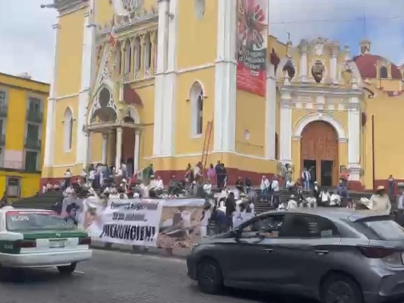 Marcha de la Generación Z con poca convocatoria en Xalapa