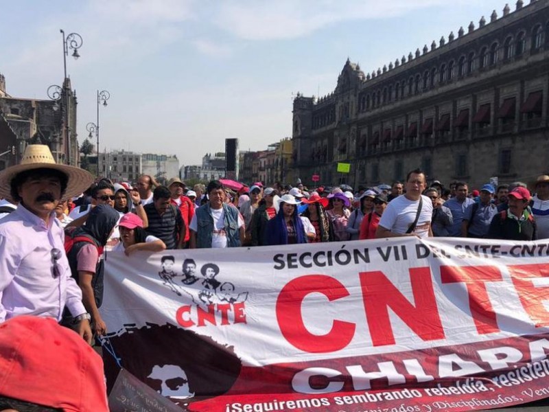 Marcha la CNTE nuevamente en la CDMX