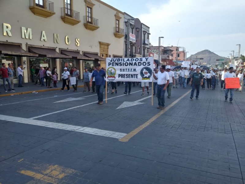 Marcha Sutsem contra la Ley Burocrática