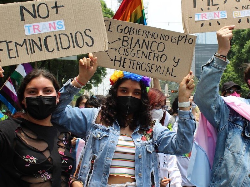 Marchan en CDMX para pedir justicia por mujer trans asesinada