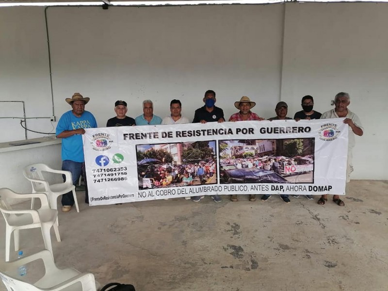 Marchan en Chilpancingo y protestan en CFE contra el DOMAP