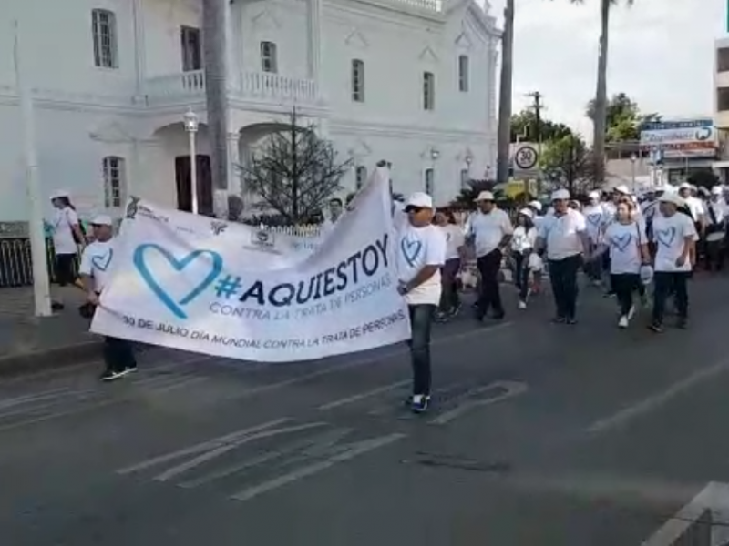 Marchan en contra de la trata de personas