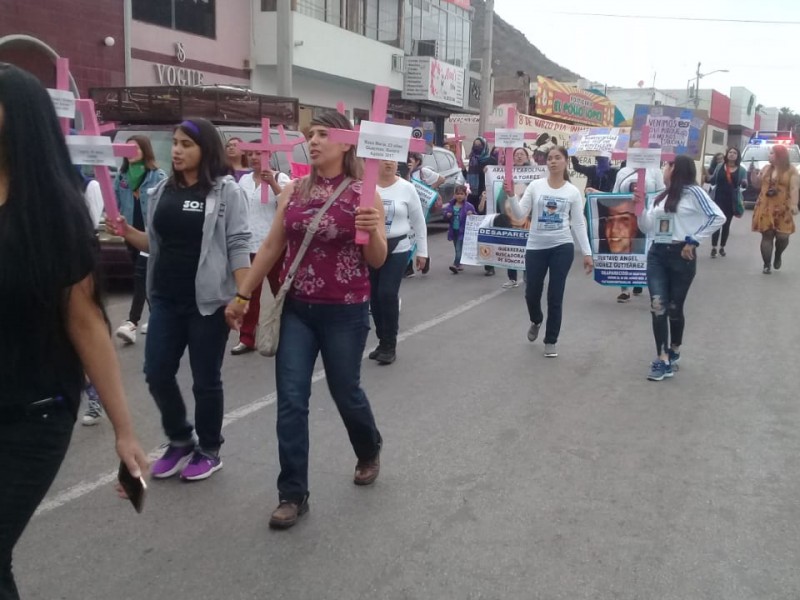 Marchan en Guaymas por las que 