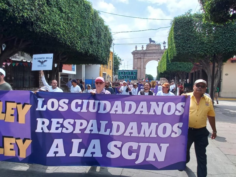 Marchan en León para defender la autonomía de la SCJN