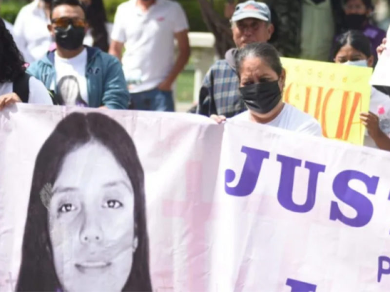 Marchan en San Felipe exigiendo justicia por asesinato de Lorena