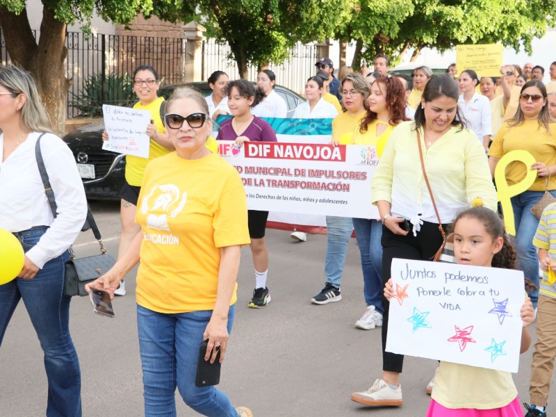 Marchan Navojoenses por la prevención del suicidio