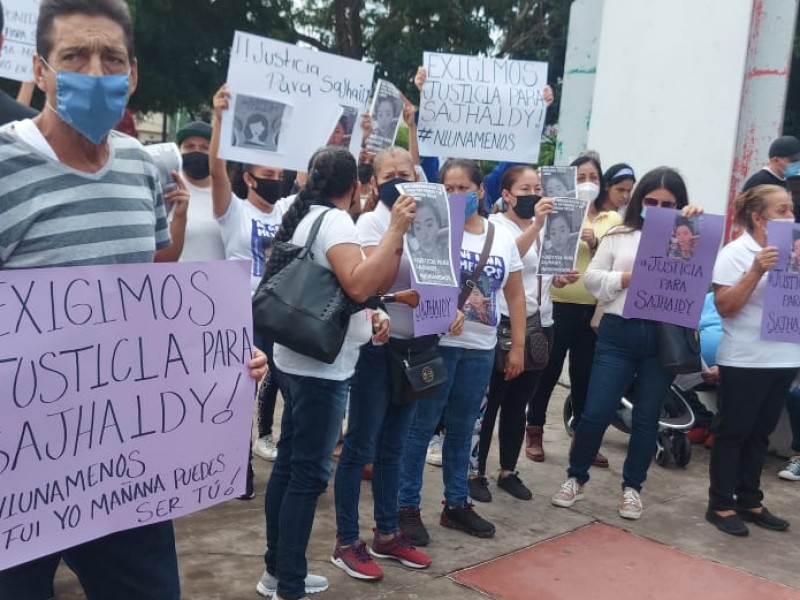 Marchan para exigir justicia por asesinato de Sajhaidy