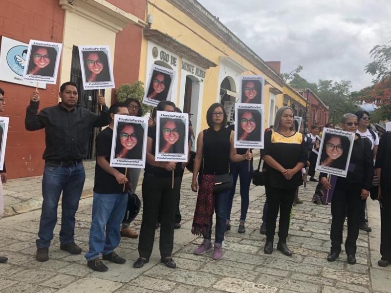 Marchan para exigir justicia por triple asesinato