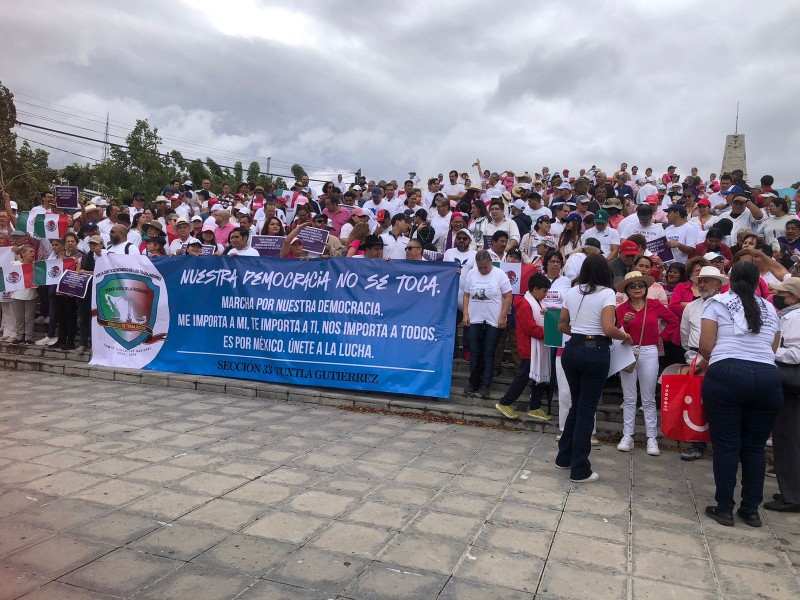 Marchan por la  Democracia en Tuxtla Gutiérrez y Tapachula