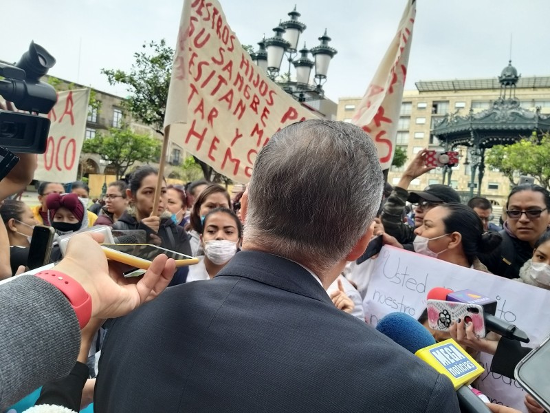 Marchan por medicamentos para el cáncer