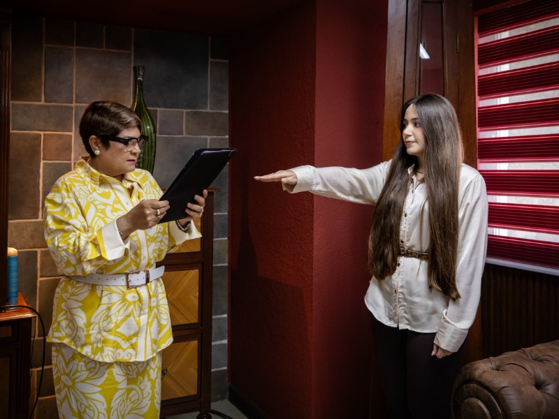 Marina Castro Valenzuela rinde protesta como directora general de Turismo