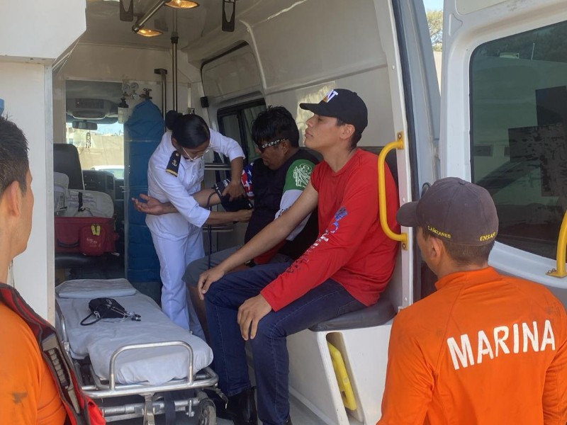 Marina rescata a pescadores en Puerto Peñasco
