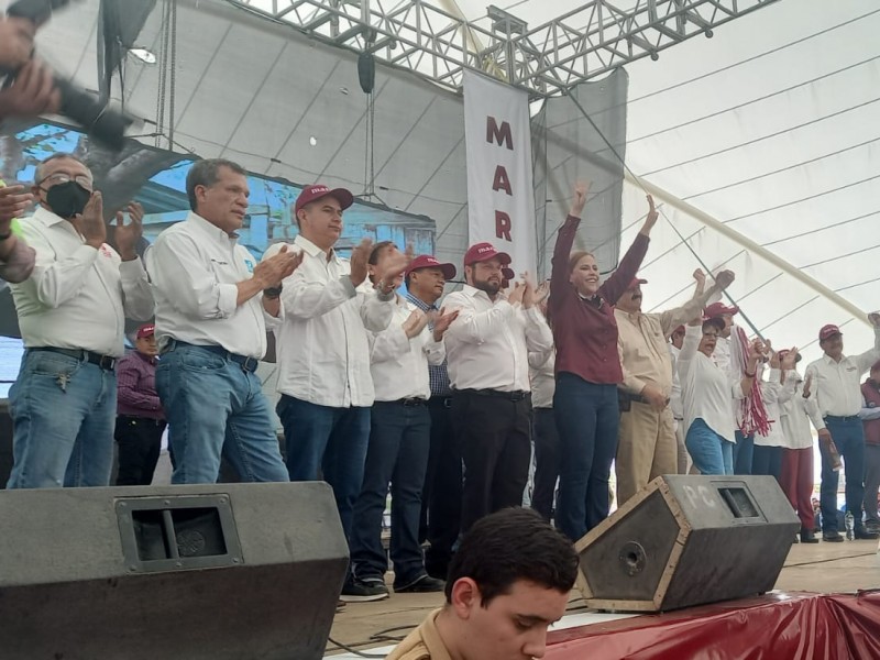Marina Vitela arranca campaña política en Gómez Palacio