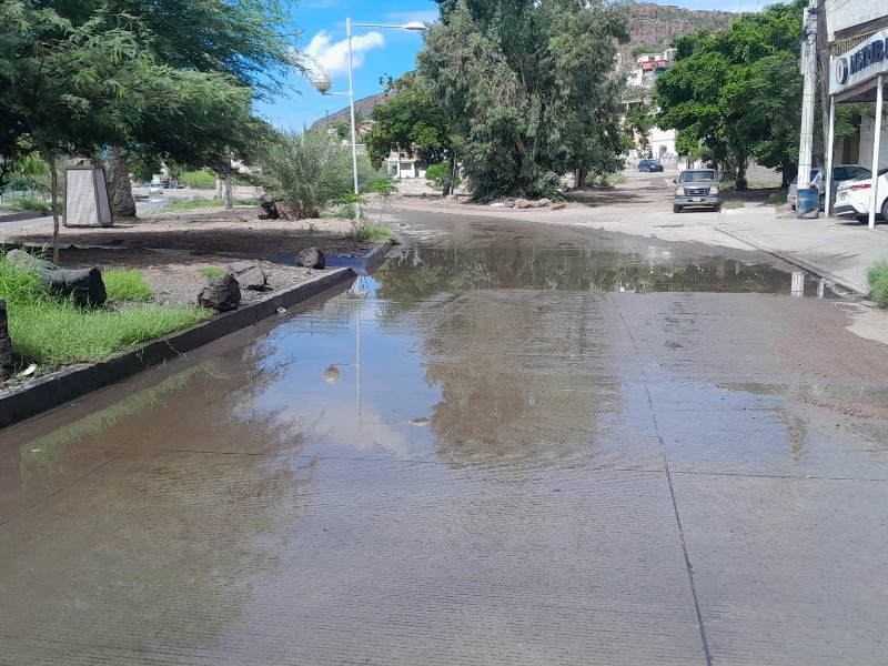 En punta de Arena son constantes los derrames de agua potable