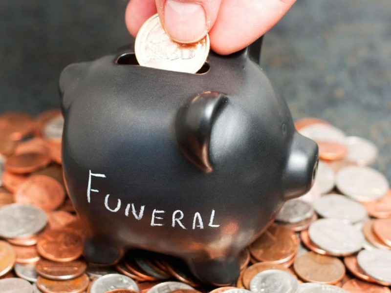 Más de $100 mil destinan familias en gastos funerarios