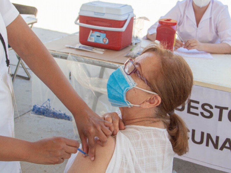 Más de 100 mil sonorenses han recibido vacuna contra Covid-19