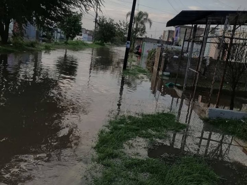 Más de 120 casas afectadas por inundaciones en El Salto
