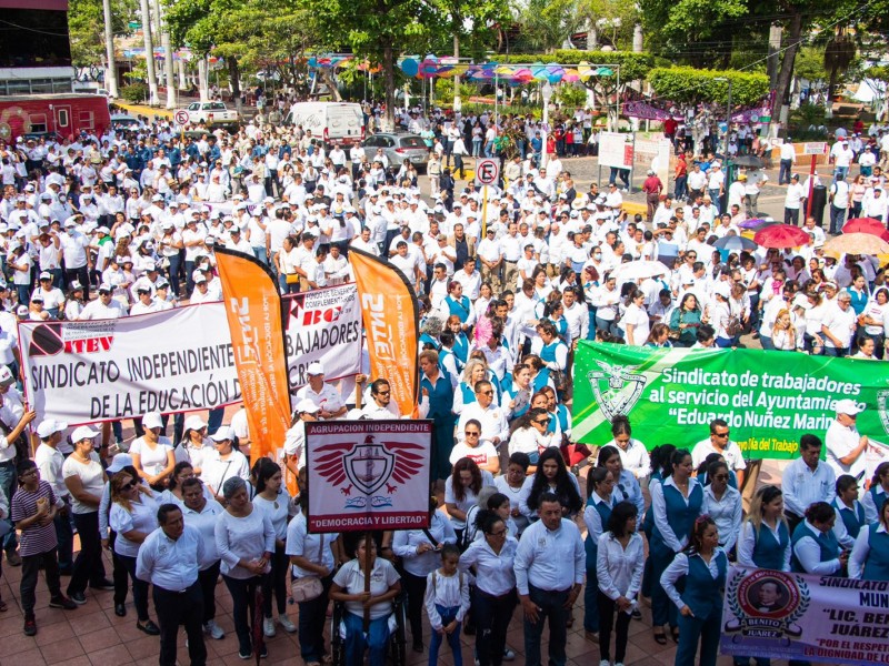 Más de 2 mil trabajadores pozarricenses conmemoraron su día