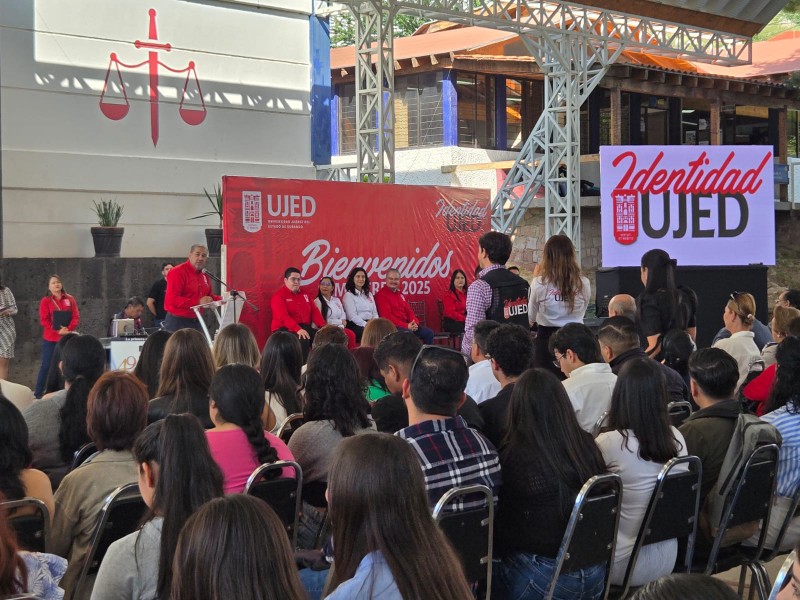 Más de 21 mil estudiantes regresan a clases en la UJED