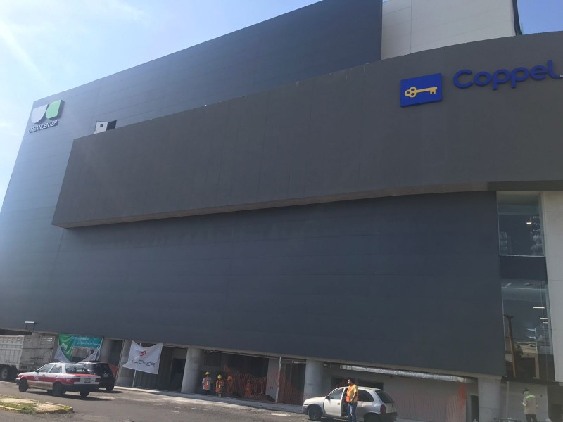 Más de 300 empleos por apertura de plaza comercial