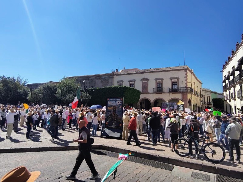 Más de 4 mil queretanos se reunieron en marchas por La Paz