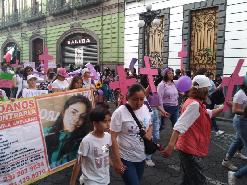 Más de 50 mil mujeres se reunieron en el 8M