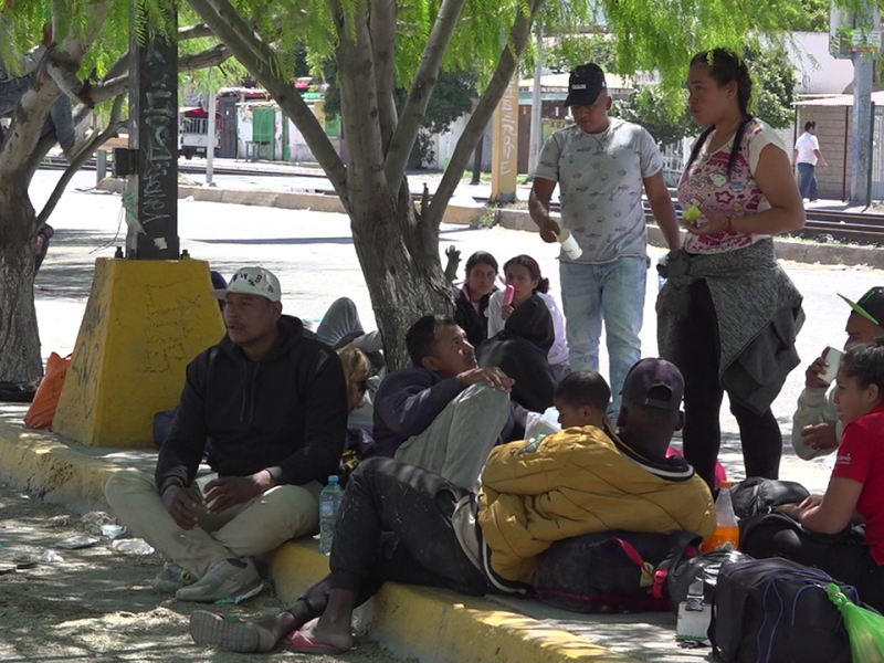 Más de 500 migrantes quedan varados en Gómez Palacio