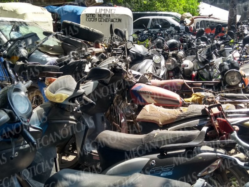 Más de 800 motocicletas retenidas en operativos policiacos