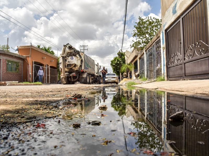 Mas de 800 reportes rezagados por drenajes colapsados : OOMAPASC