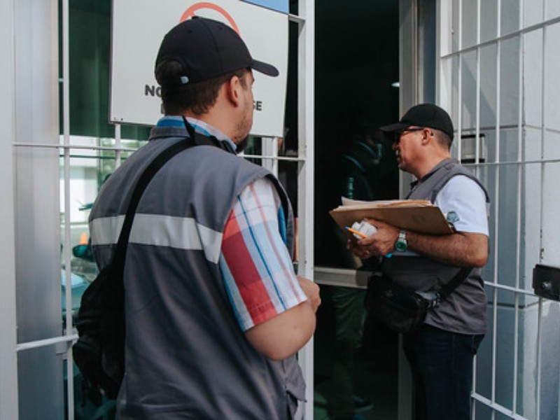 Más de mil personas son infraccionadas por tirar basura en la calle