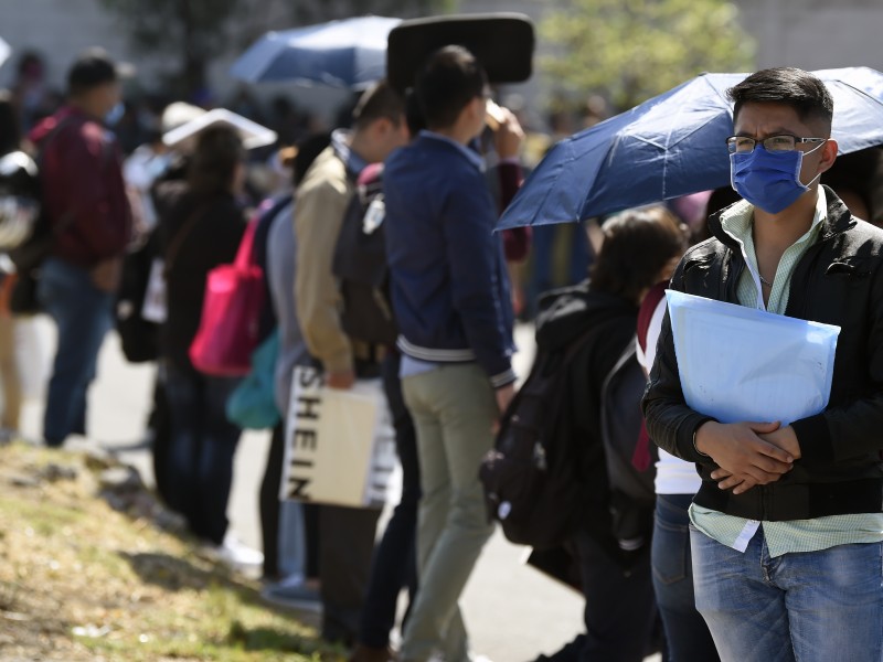 Mas de un millón de empleos perdidos en 2020