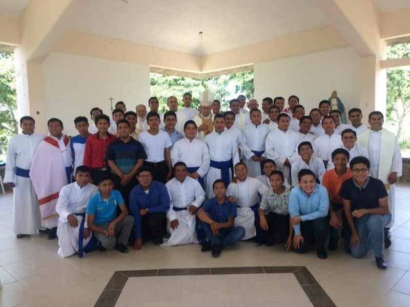 Más jóvenes se integran al Seminario Diocesano en Tuxpan