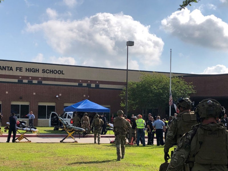 Masacre en escuela de Texas deja varios muertos