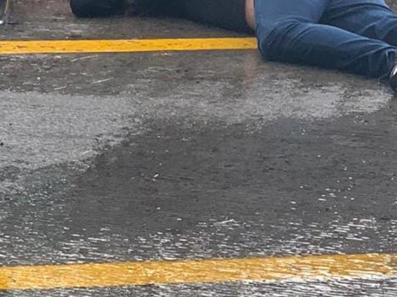 Matan a hombre en estacionamiento de Plaza Altozano