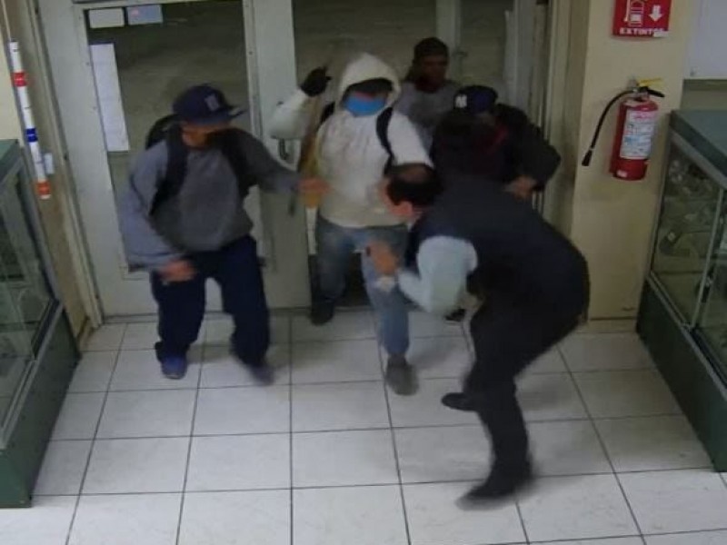 Matan guardia de seguridad en casa de empeño