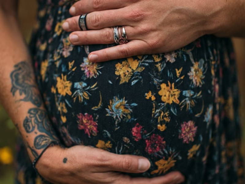 Maternidad adolescente  entre la violencia, el estatus y las redes sociales