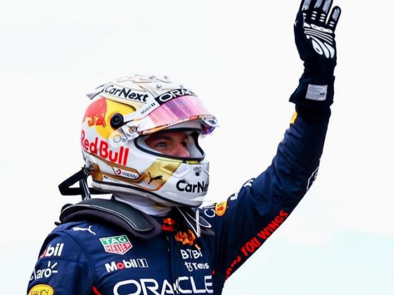 Max Verstappen se lleva el Gran Premio de México
