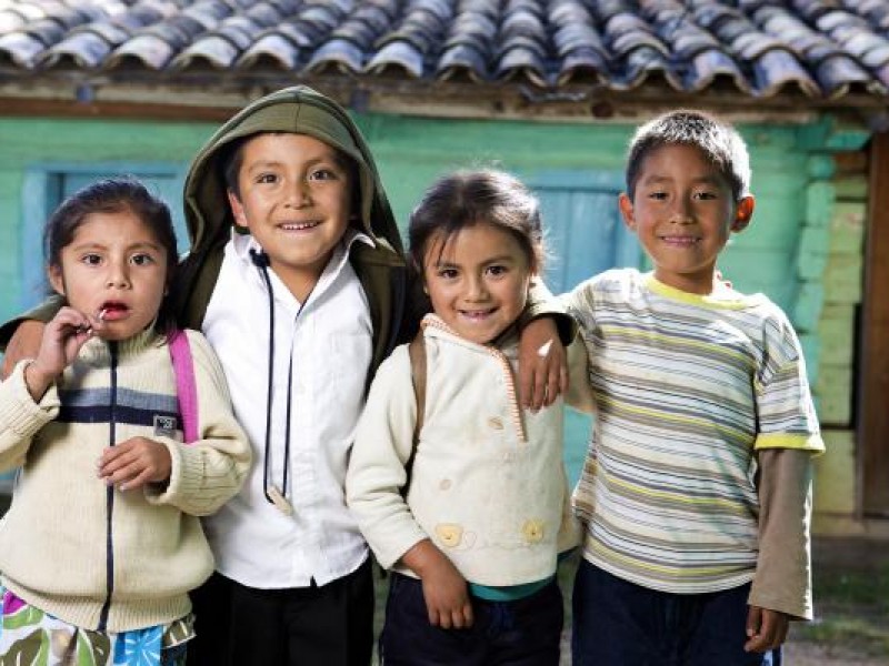 Mayoría de mexicanos confía en sonreír mucho más en 2022