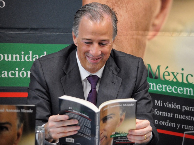 Meade presenta su libro