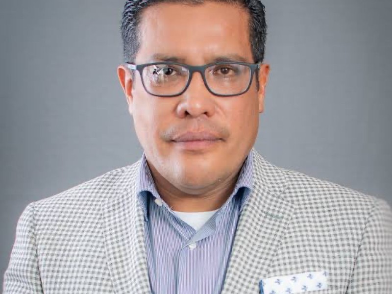 Médico acusado de violencia obtiene custodia compartida de sus hijos