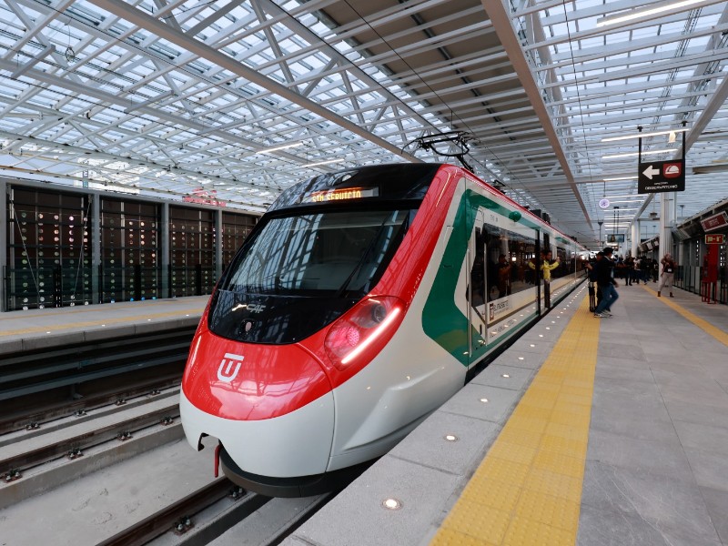 Medios franceses llenan de elogios al Tren Interurbano México-Toluca