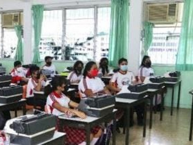 Mega puente para estudiantes y burócratas en Chiapas